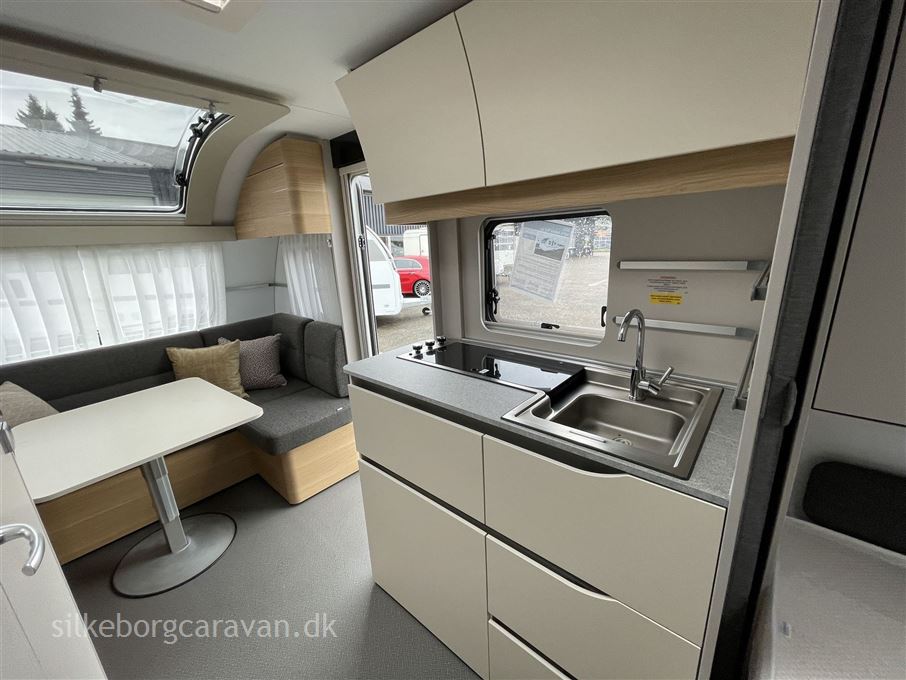 Adria Adora 502 UL